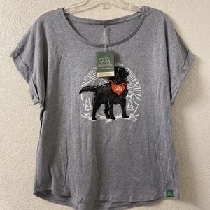 Wild Tribute Delbert the Mountain Dog Tee T-Shirt